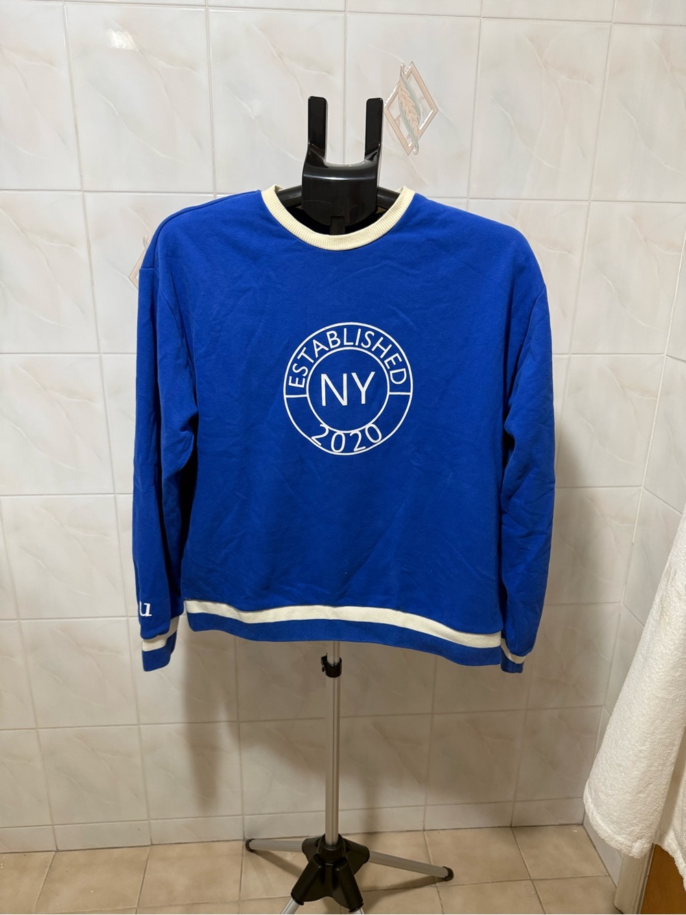Udel Blue Crewneck Sweater with NY 2020 Logo